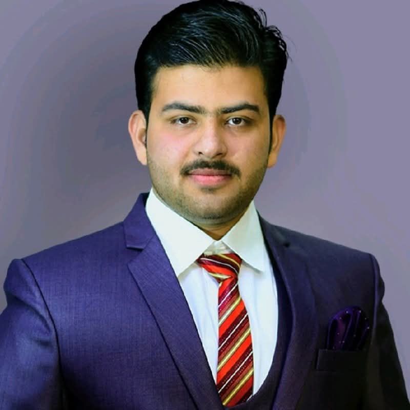 Hamza Khan